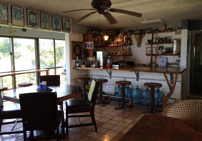 Surfside Bed & Breakfast