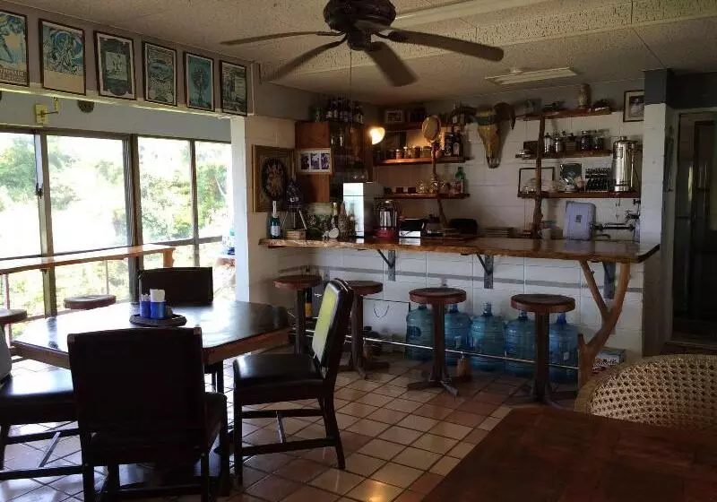 Surfside Bed & Breakfast