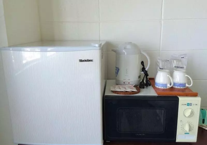 Surfside Bed & Breakfast