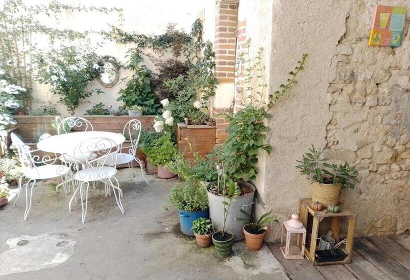 Bed and Breakfast A L école... Buissonnière