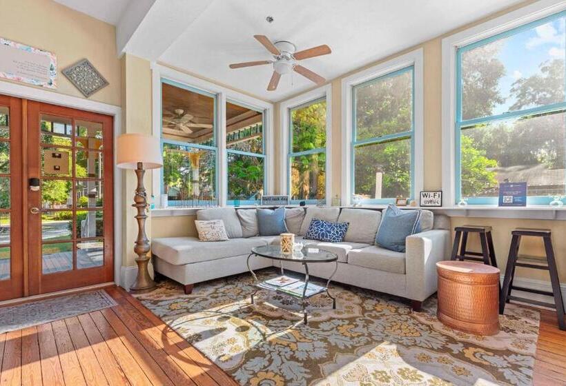 住宿加早餐 Chestnut Suite