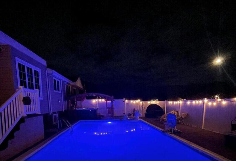 בית מלון כפרי Bassement Whit Jackuzzi And Pool