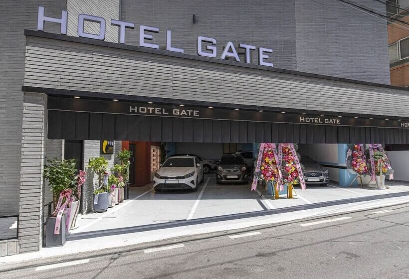 酒店 Gate