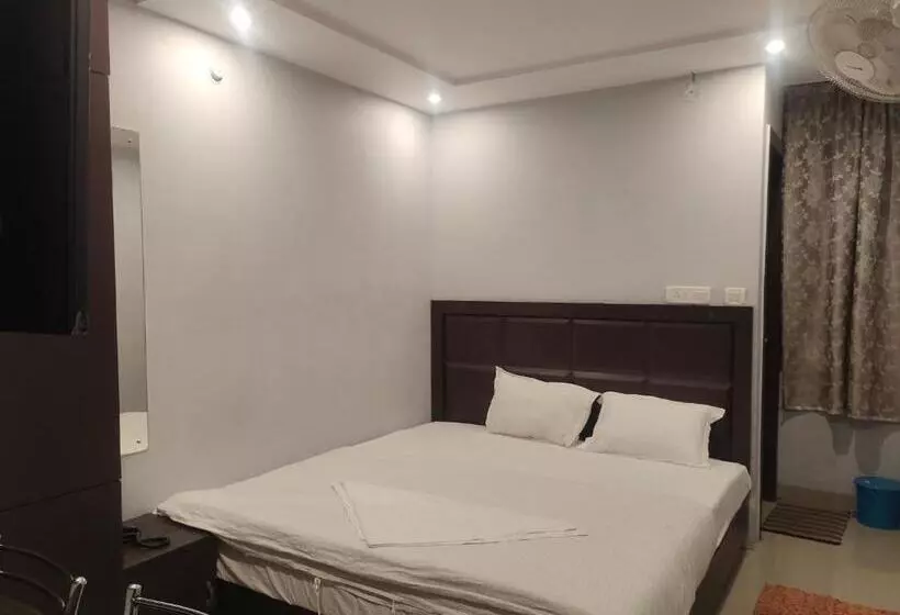 Hotel Imf