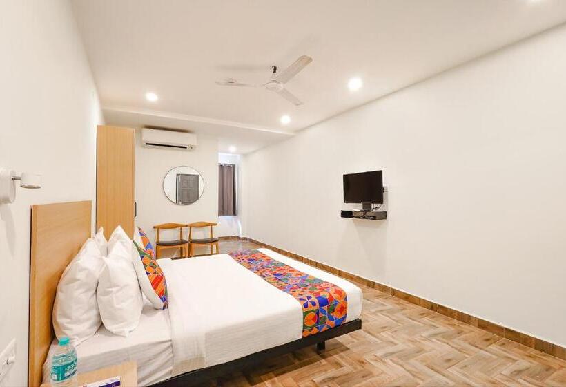 Fabhotel Perfect Stays Nr Sivet College & National Institute Of Ocean Technology