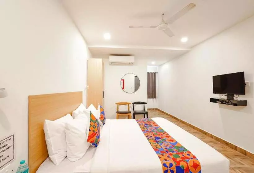 Fabhotel Perfect Stays   Nr Sivet College & National Institute Of Ocean Technology