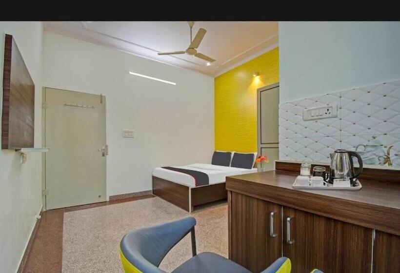 هتل Reyansh Restaurant & Cafe