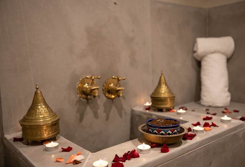 酒店 Riad Fes Ziyat & Spa