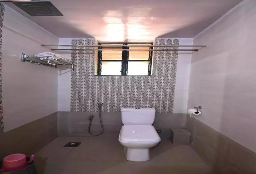 Hotel Shell Top