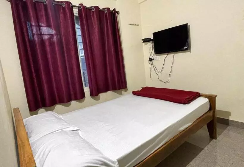 Hotel Staymaker Manasu Arcade