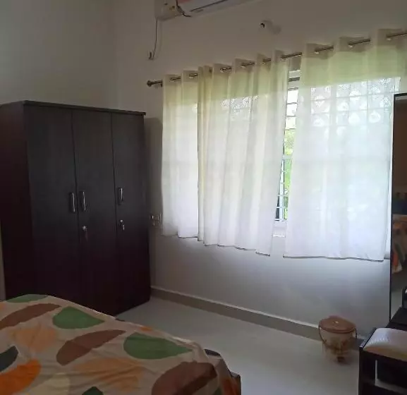 ペンション Parvati S Homestay