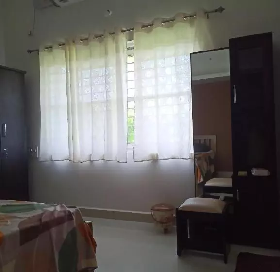 ペンション Parvati S Homestay