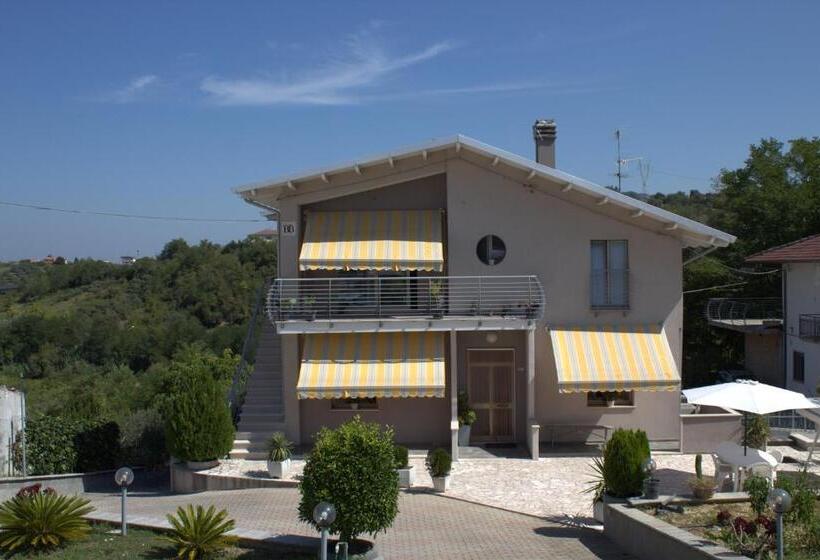 تختخواب و صبحانه Sibi Format Exclusive