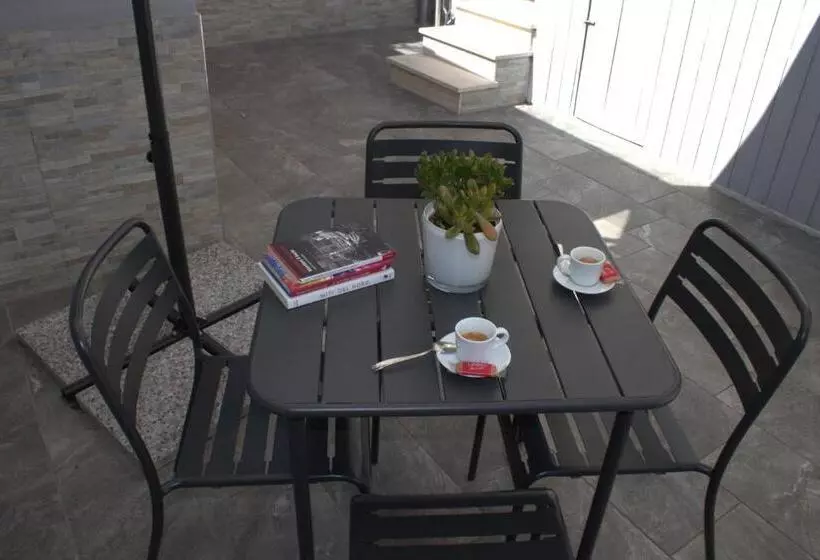 تختخواب و صبحانه Sibi Format Exclusive