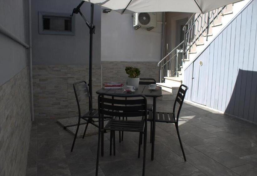 تختخواب و صبحانه Sibi Format Exclusive