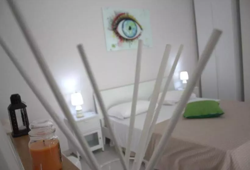 تختخواب و صبحانه Sibi Format Exclusive