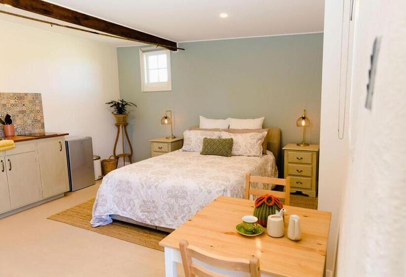 مبيت وإفطار Green Door Bnb