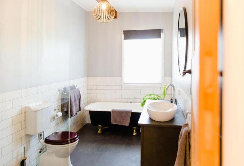 مبيت وإفطار Green Door Bnb