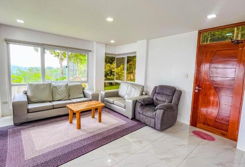 Caliraya Heights Resorts And Events Place