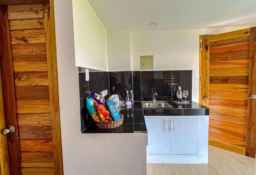 Caliraya Heights Resorts And Events Place