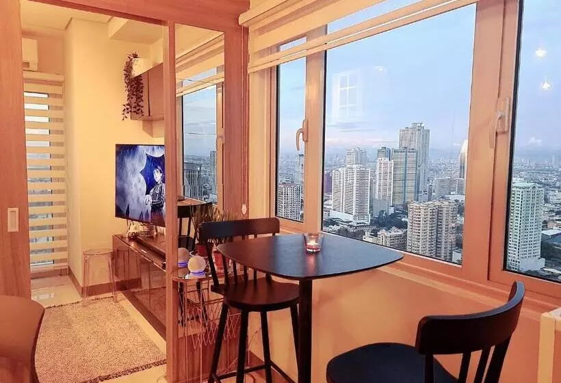Cozy Penthouse 2br Suite W Balcony Amazing Manila Bay View And City Skyline Near Moa