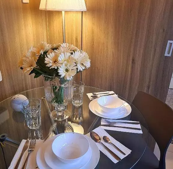 Cozy Penthouse 2br Suite W Balcony Amazing Manila Bay View And City Skyline Near Moa