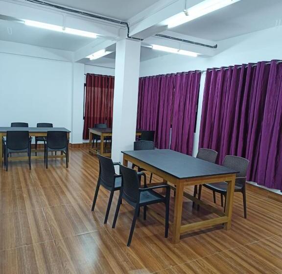 בית מלון כפרי 7 Eleven