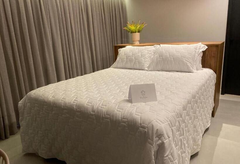 فندق Pousada Café Du Lirio