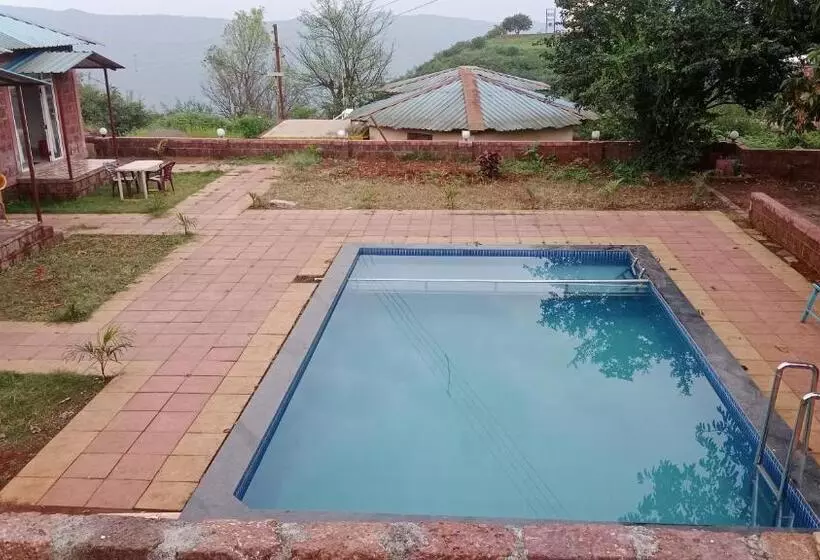 ホテル Samarth Cottage By Holiday Villass Mahabaleshwar