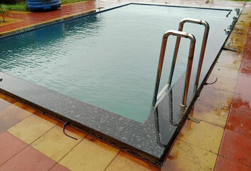 Szálloda Samarth Cottage By Holiday Villass Mahabaleshwar