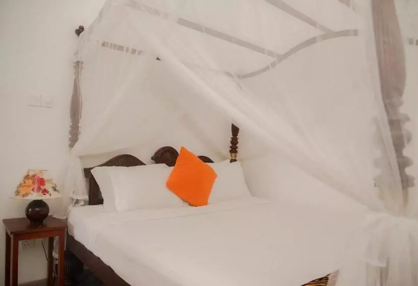 ホテル Sea Crest Beach Villa