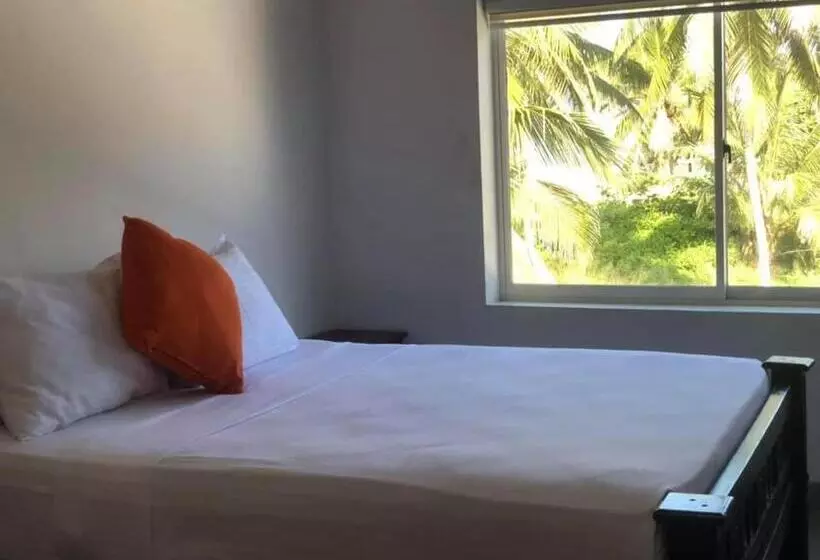 ホテル Sea Crest Beach Villa