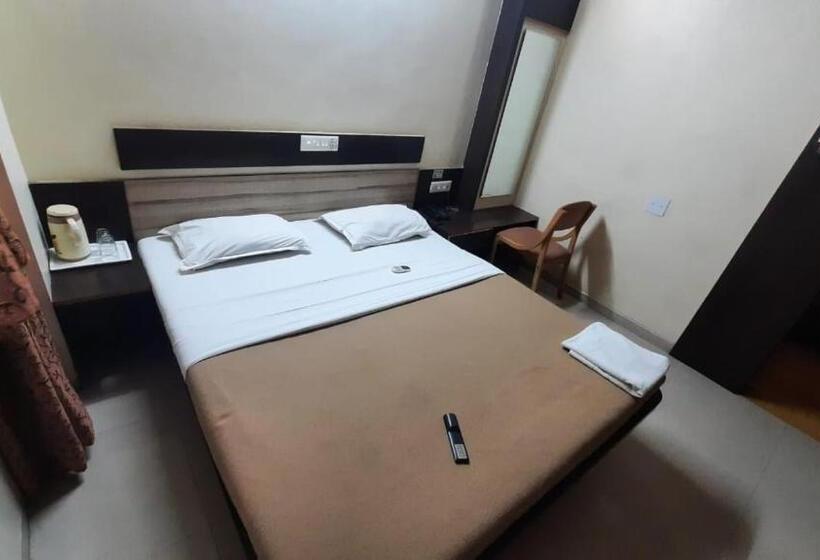 Hotell Vishwa Near To Railway Station Kolhapur