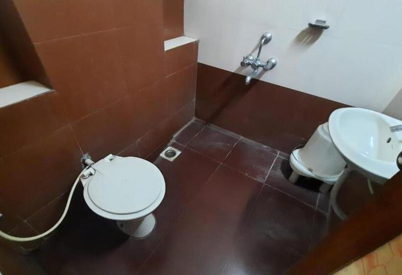 Hotell Vishwa Near To Railway Station Kolhapur