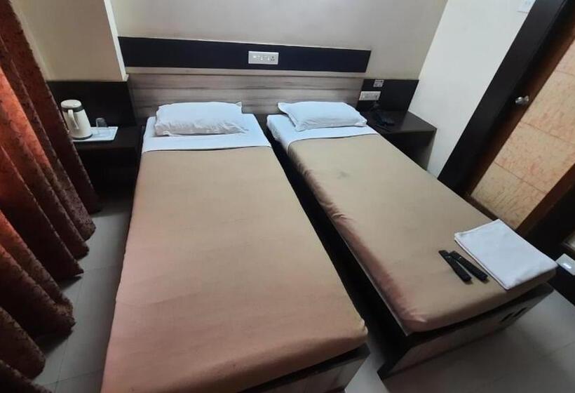 Hotell Vishwa Near To Railway Station Kolhapur