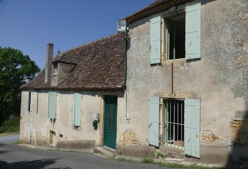 פנסיון 1 Rue Pasquet Pool Suite With Kitchen