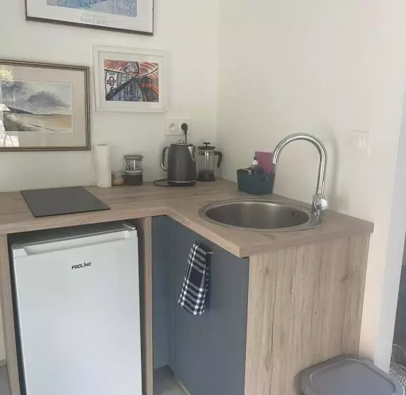 Majatalo 1 Rue Pasquet Pool Suite With Kitchen
