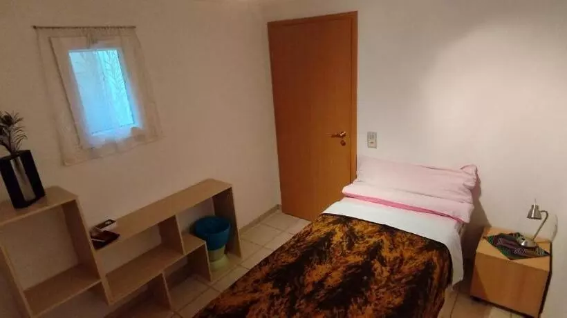 ペンション Casa Diana Locarno Cugnasco