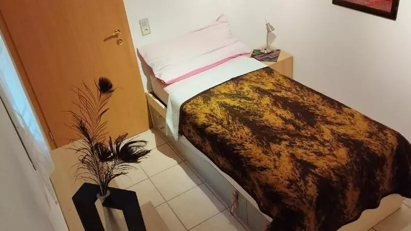 ペンション Casa Diana Locarno Cugnasco