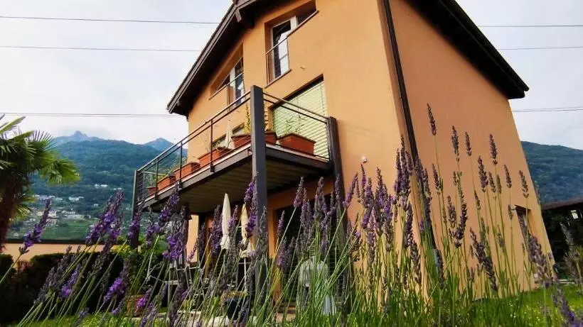 ペンション Casa Diana Locarno Cugnasco