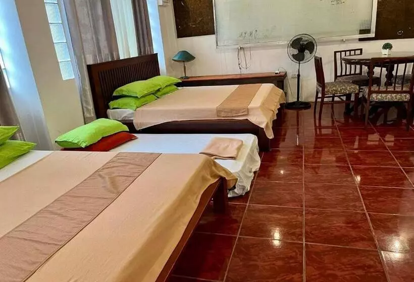 ペンション Marikina 32 Sqm Studio For Transients W Wifi 40 Inch Tv Parking