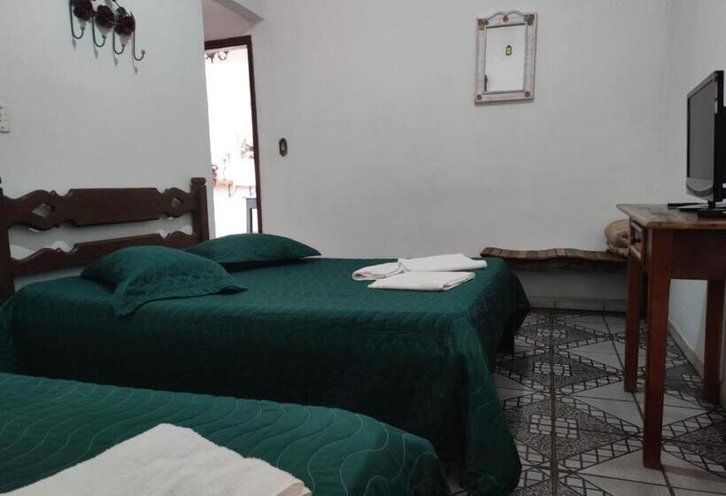 هاستل Pousada Estrada De Ferro