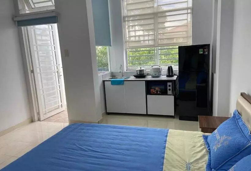 هاستل Sol House Saigon Airport