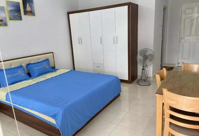 هاستل Sol House Saigon Airport