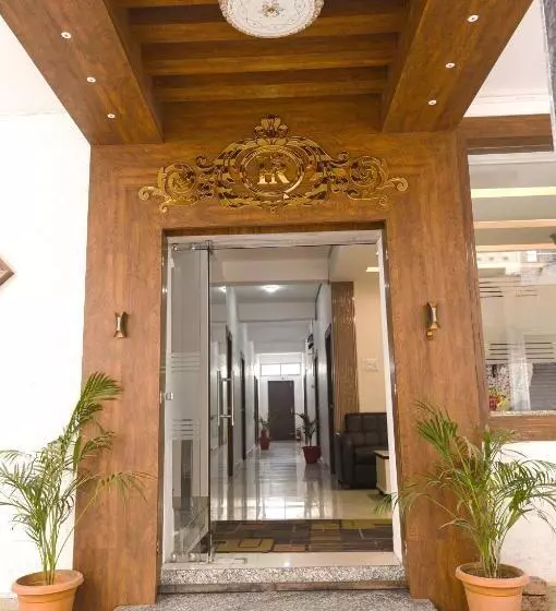 Aura Hotel Rajdhani Residency
