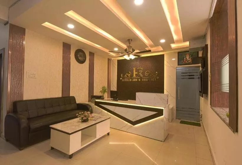 Aura Hotel Rajdhani Residency