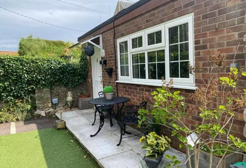 Aamiaismajoitus (B&B) Crown & Anchor