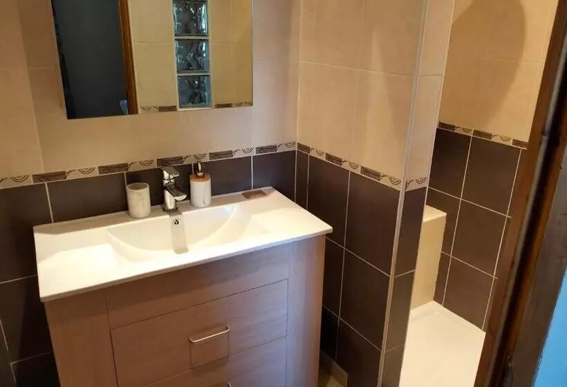 Aamiaismajoitus (B&B) Mas De La Fontaine