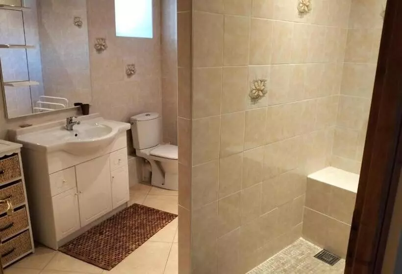 Aamiaismajoitus (B&B) Mas De La Fontaine