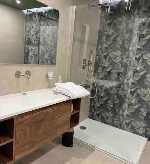 تختخواب و صبحانه Matarrese 1950